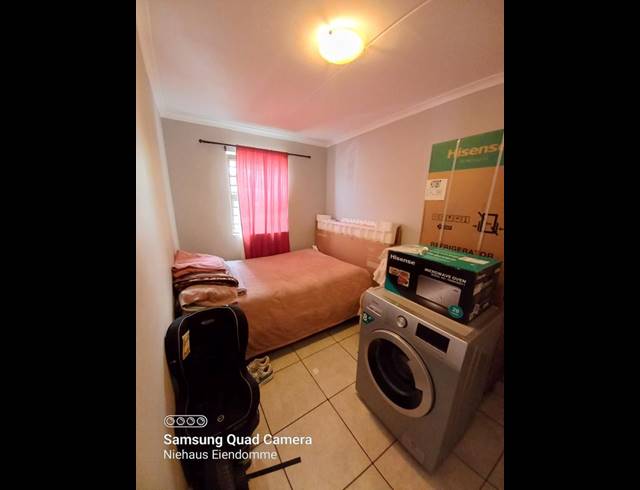 2 BEDROOM PROPERTY TO RENT IN GULDENLAND